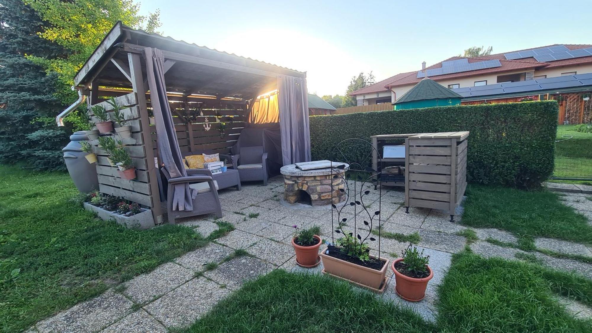 Berc Apartman Egerszalók Dış mekan fotoğraf