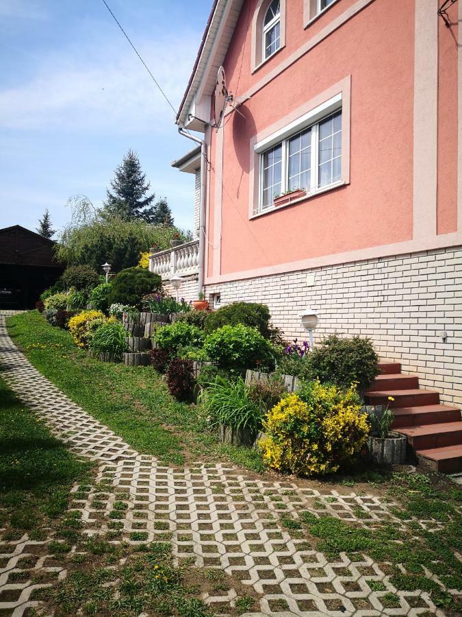 Berc Apartman Egerszalók Dış mekan fotoğraf